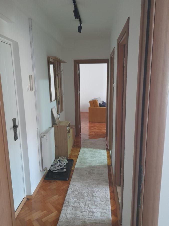 Holiday Apartaments 2 Ni المظهر الخارجي الصورة