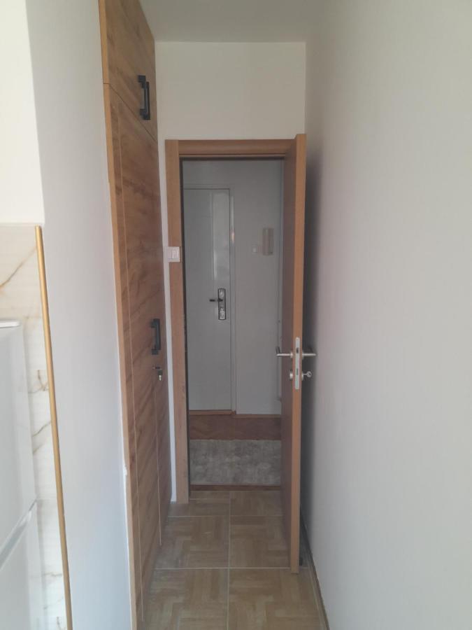 Holiday Apartaments 2 Ni المظهر الخارجي الصورة